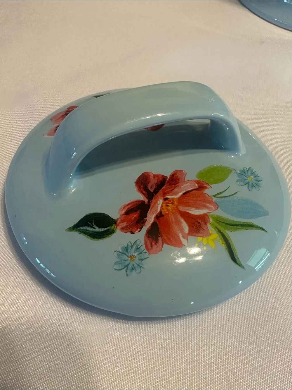 The Pioneer Woman ceramic garlic